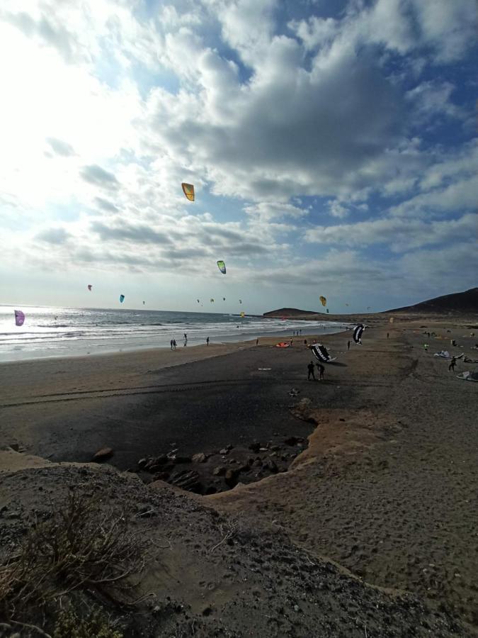 Wind, Sun & Sea Apartment El Medano  Bagian luar foto