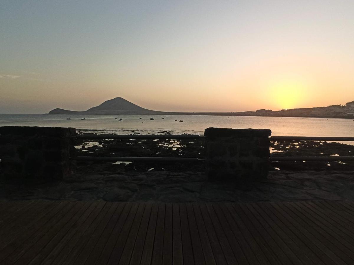 Wind, Sun & Sea Apartment El Medano  Bagian luar foto